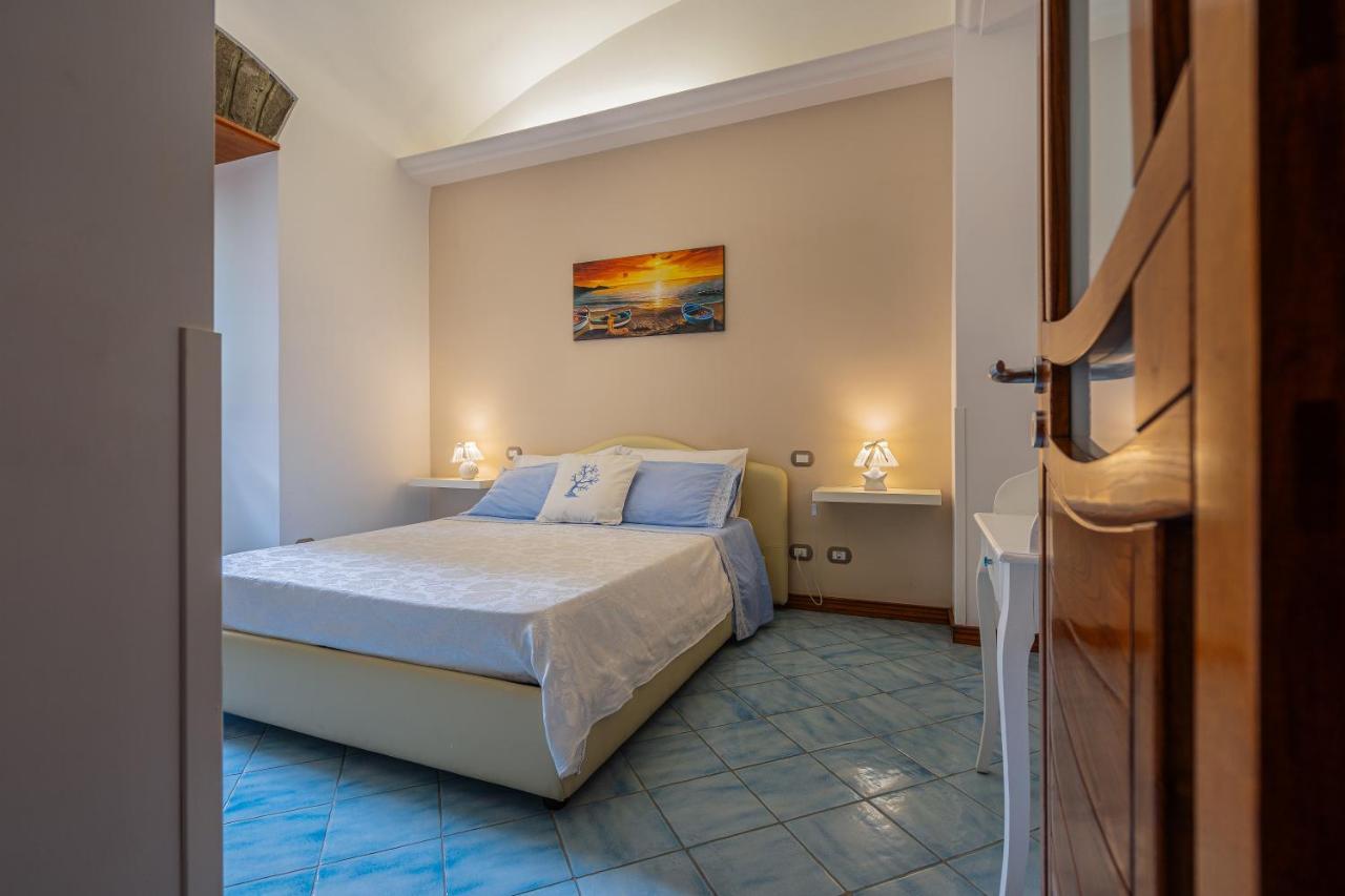 Aquamarine Apartment Vico Equense Exterior photo