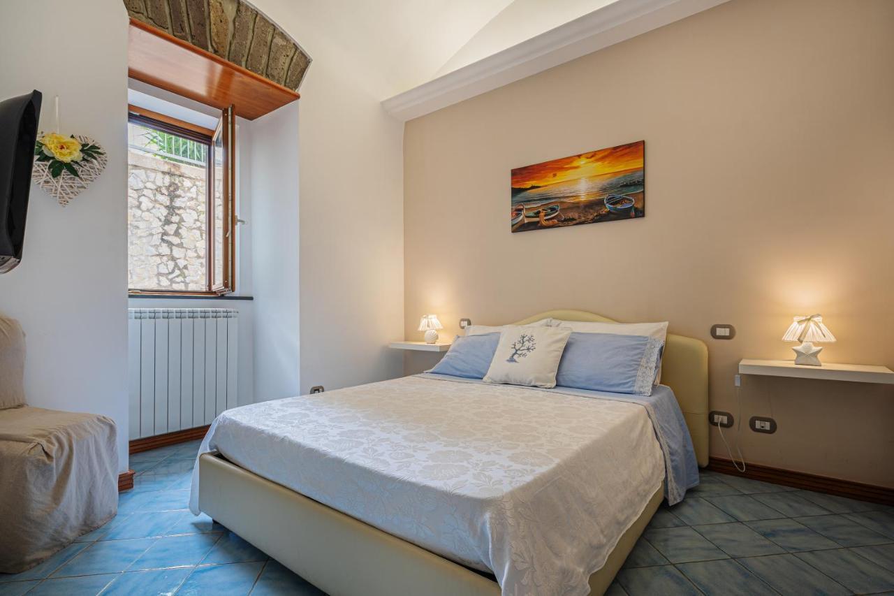 Aquamarine Apartment Vico Equense Exterior photo