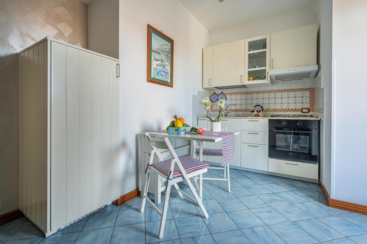 Aquamarine Apartment Vico Equense Exterior photo